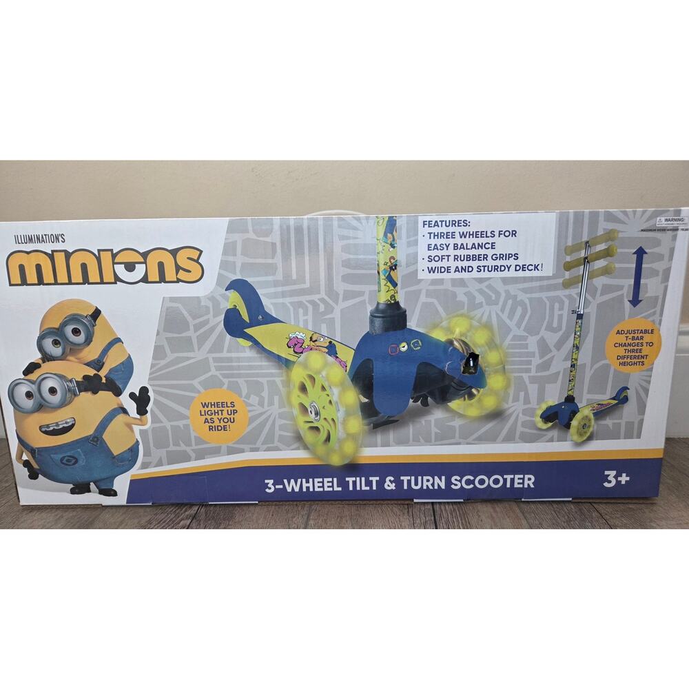 Illumination Minions 3-Wheel Tilt & Turn Kick Scooter – Brand New in Box!